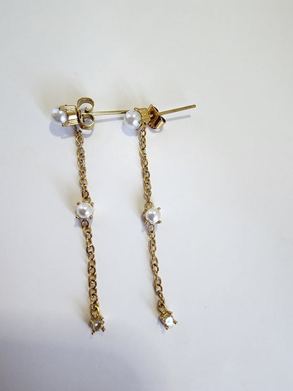 Boucles d'oreilles Tia en acier inoxydable doré avec perles et strass